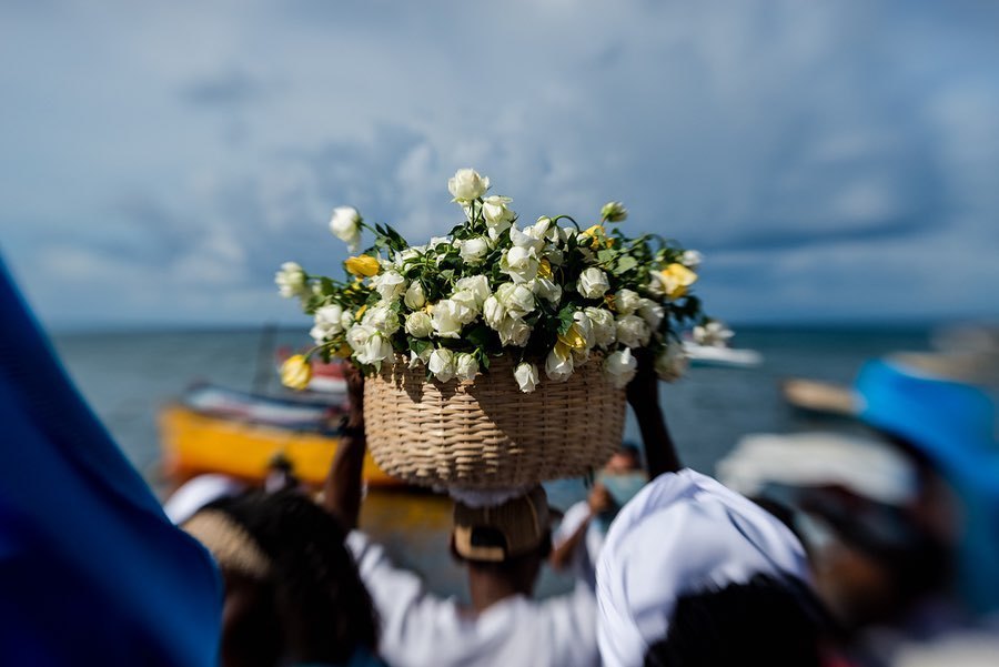 02 de fevereiro chegando, com aquela vontade de saudar a rainha do mar.