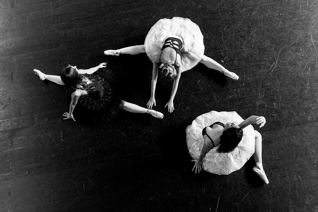 “Bailarinas", projeto autoral com o apoio do, homenageando a mais expressiva e intensa das artes. — # nikon.