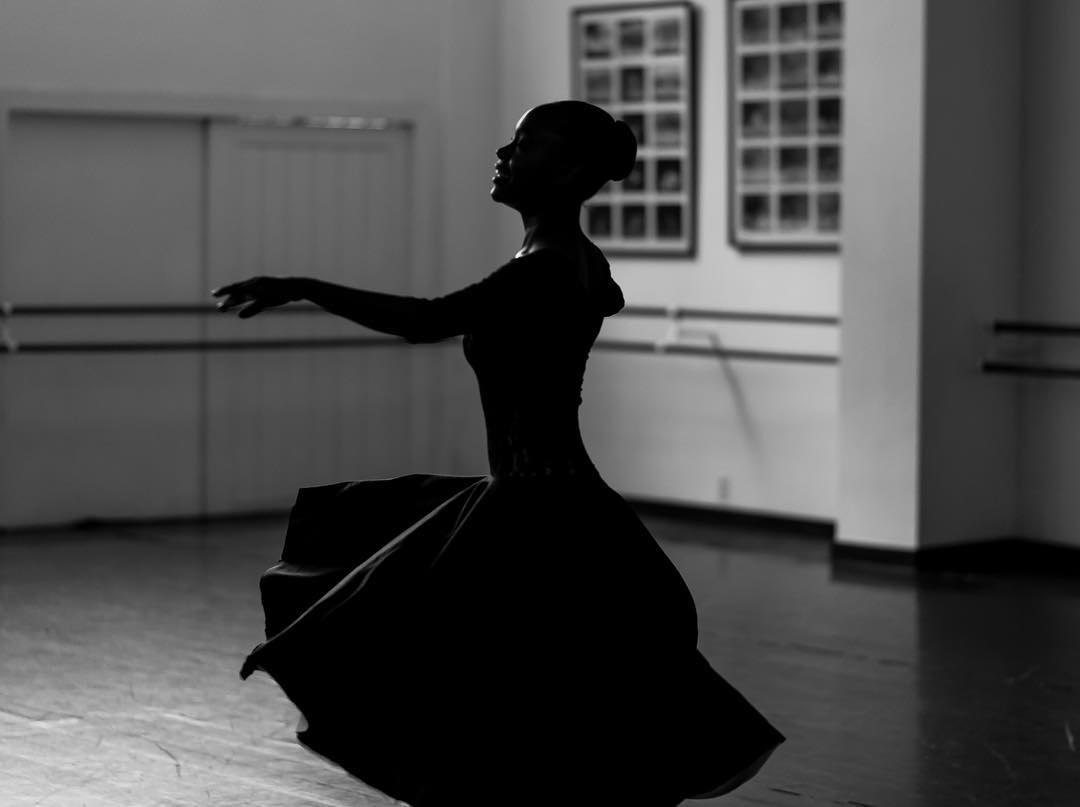 “Bailarinas" — ortraits.